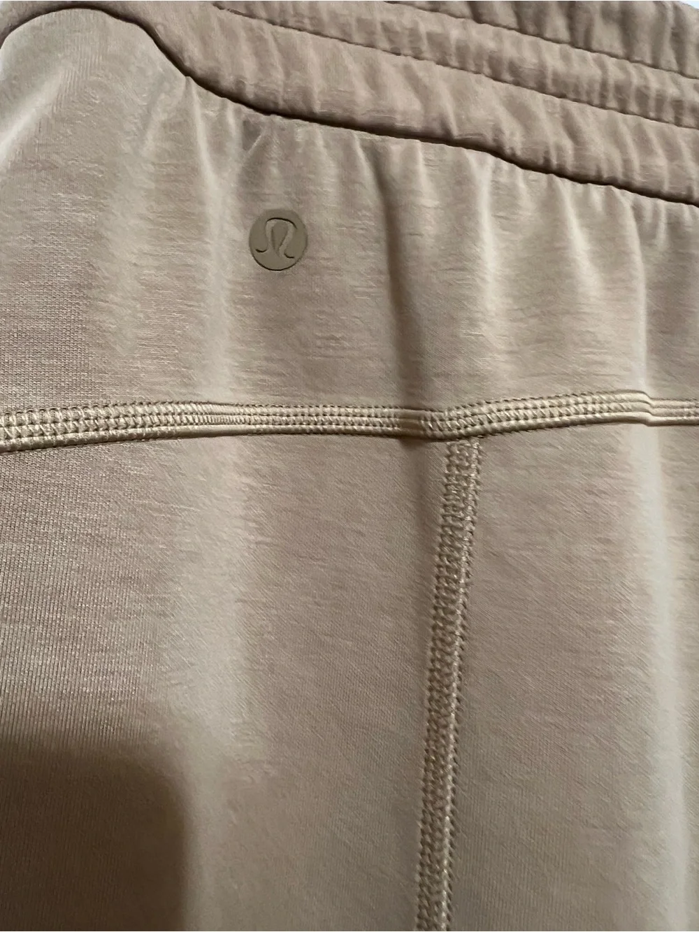 Lululemon Softstreme High-Rise Straight-Leg Cropped Pant Women's Filbert Tan 8